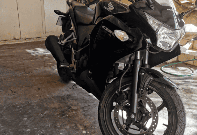 
								2013 Honda CBR250R full									