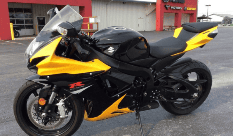 
								2017 Suzuki GSX-R750 full									